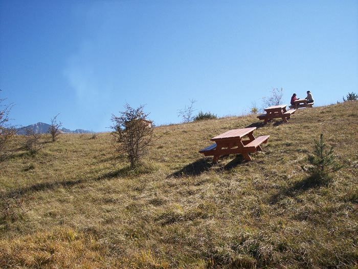 Mille plateaux-repas, Stéphane Bérard (2011), Art en Montagne, Alpes de Haute Provence